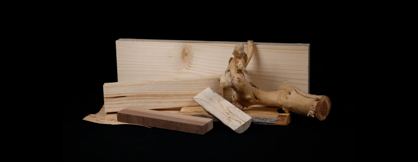 Holz Material - Kunsthandwerk